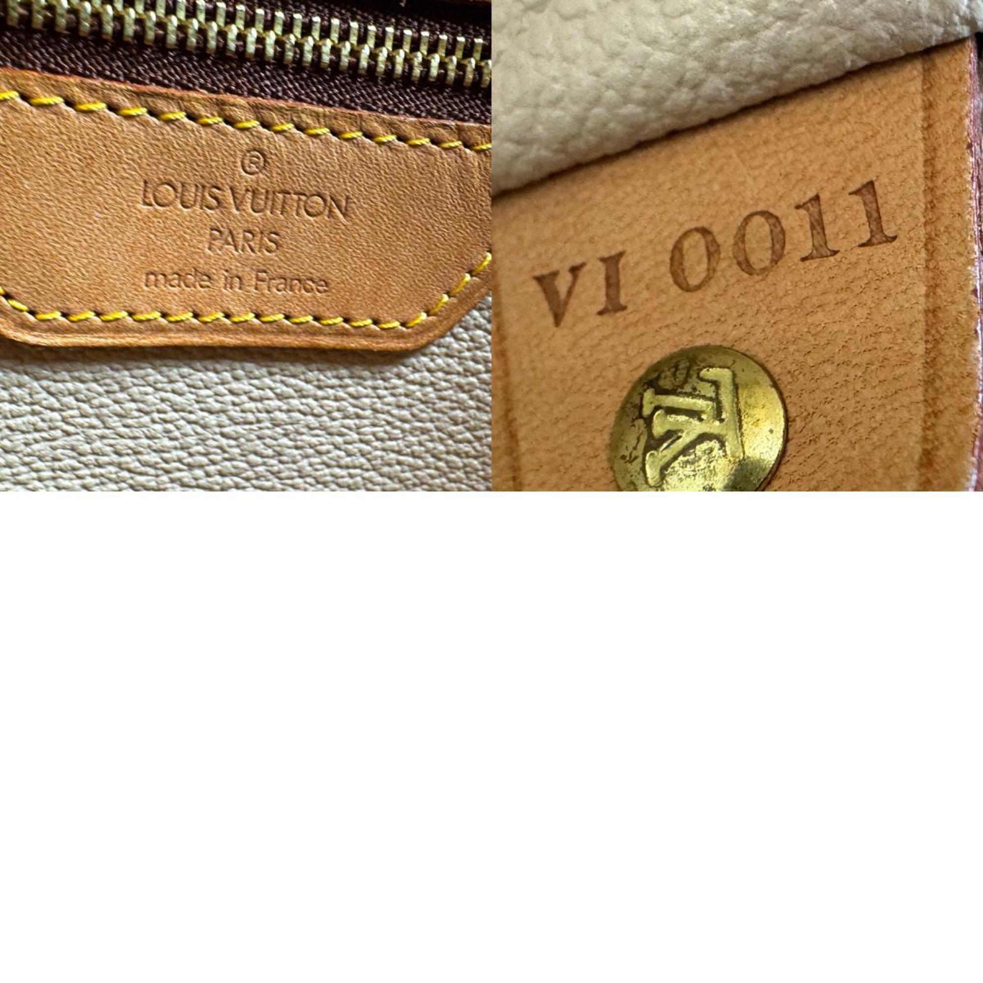 Louis Vuitton Bucket PM