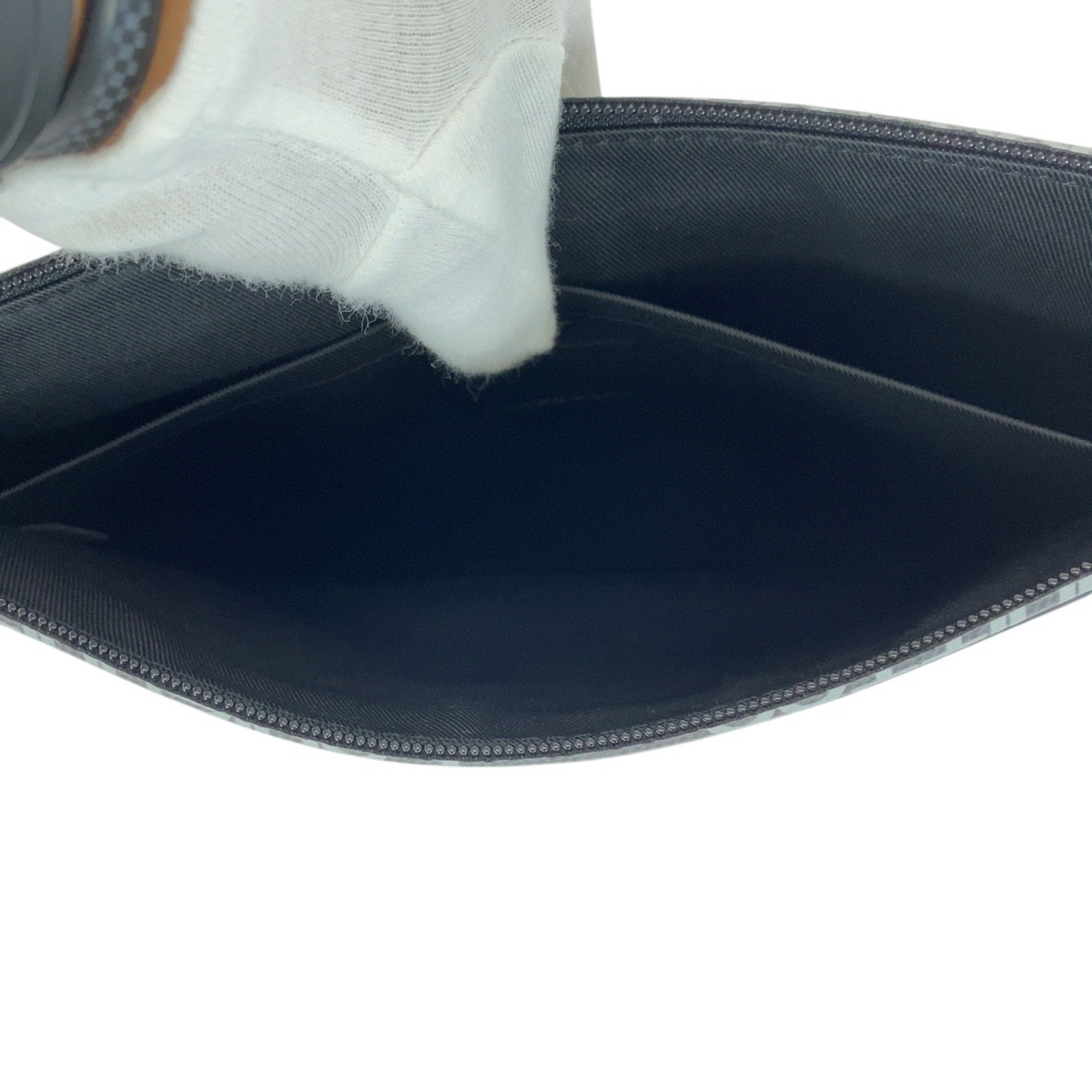 Louis Vuitton Pochette Apollo