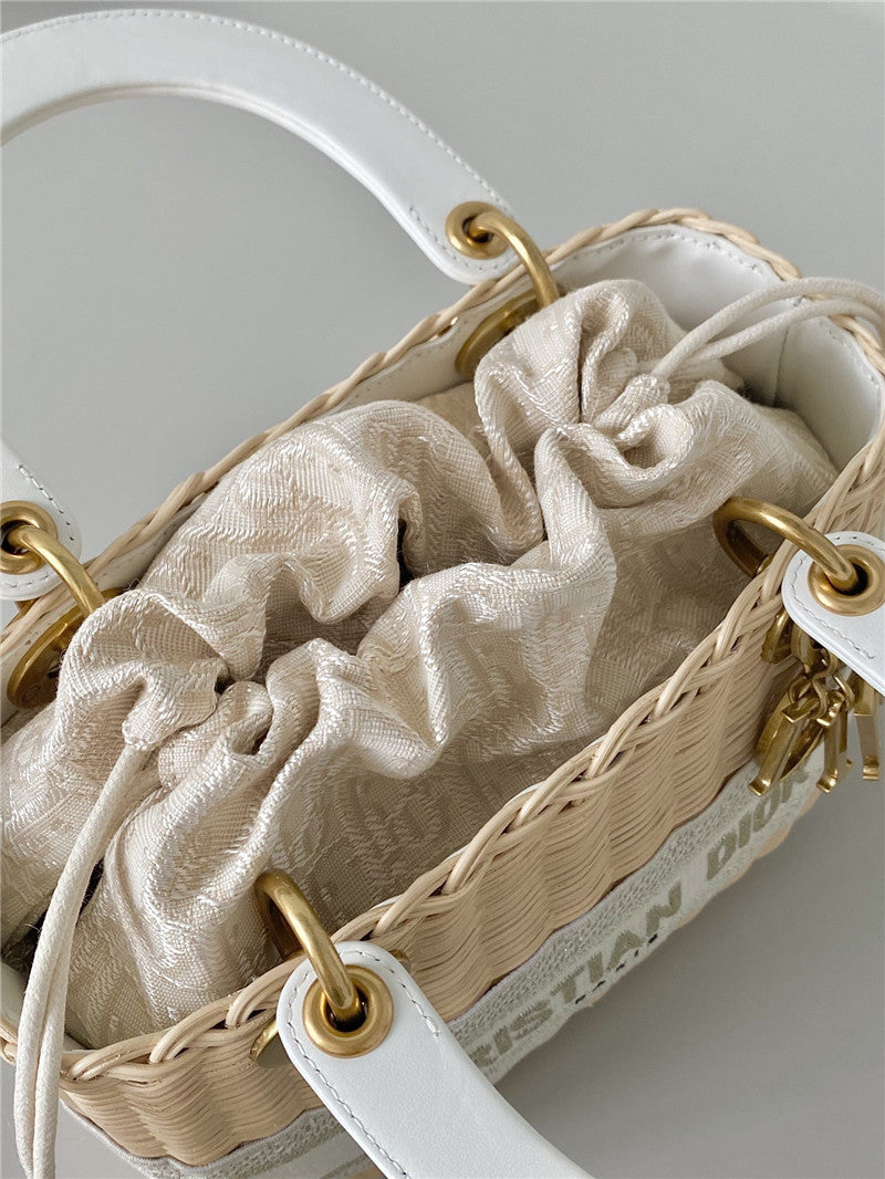 Dior Lady Dior Medium Bag | Affordable Luxury Bags at Pochettebag