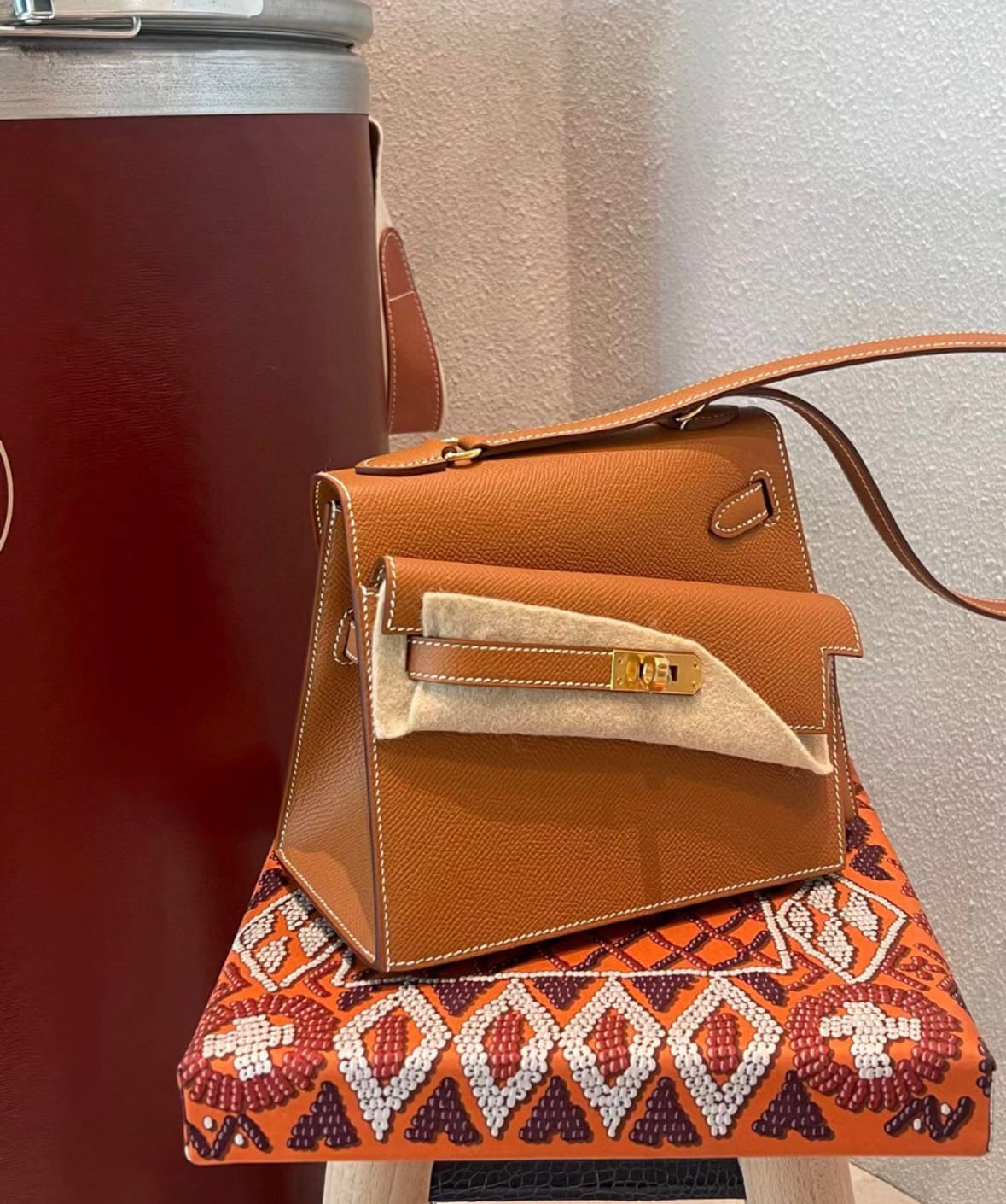 HERMES Inspired Limited Edition Kelly en Desordre shoulder bag in Gold Epsom leather with Gold hardware