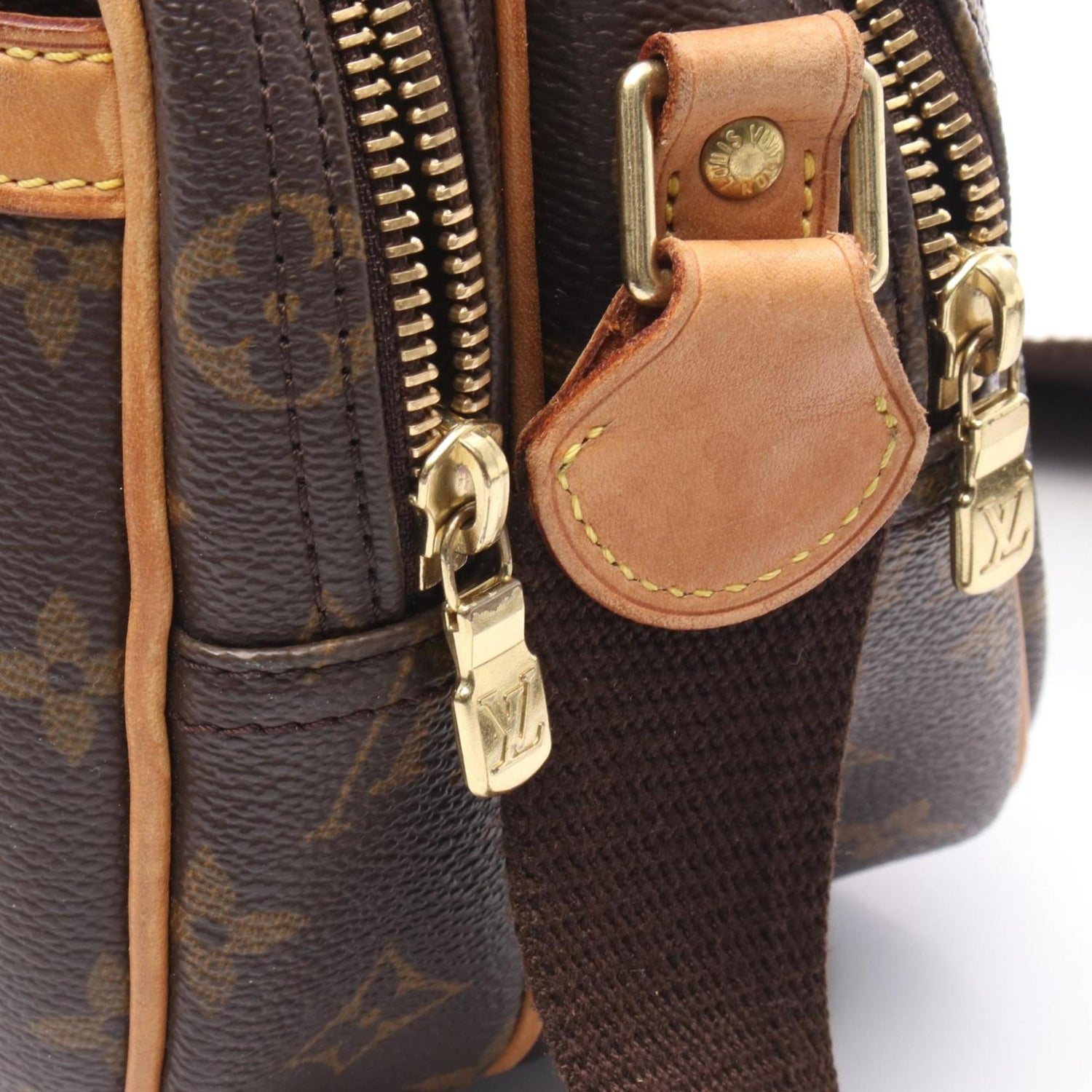 Louis Vuitton Reporter pm