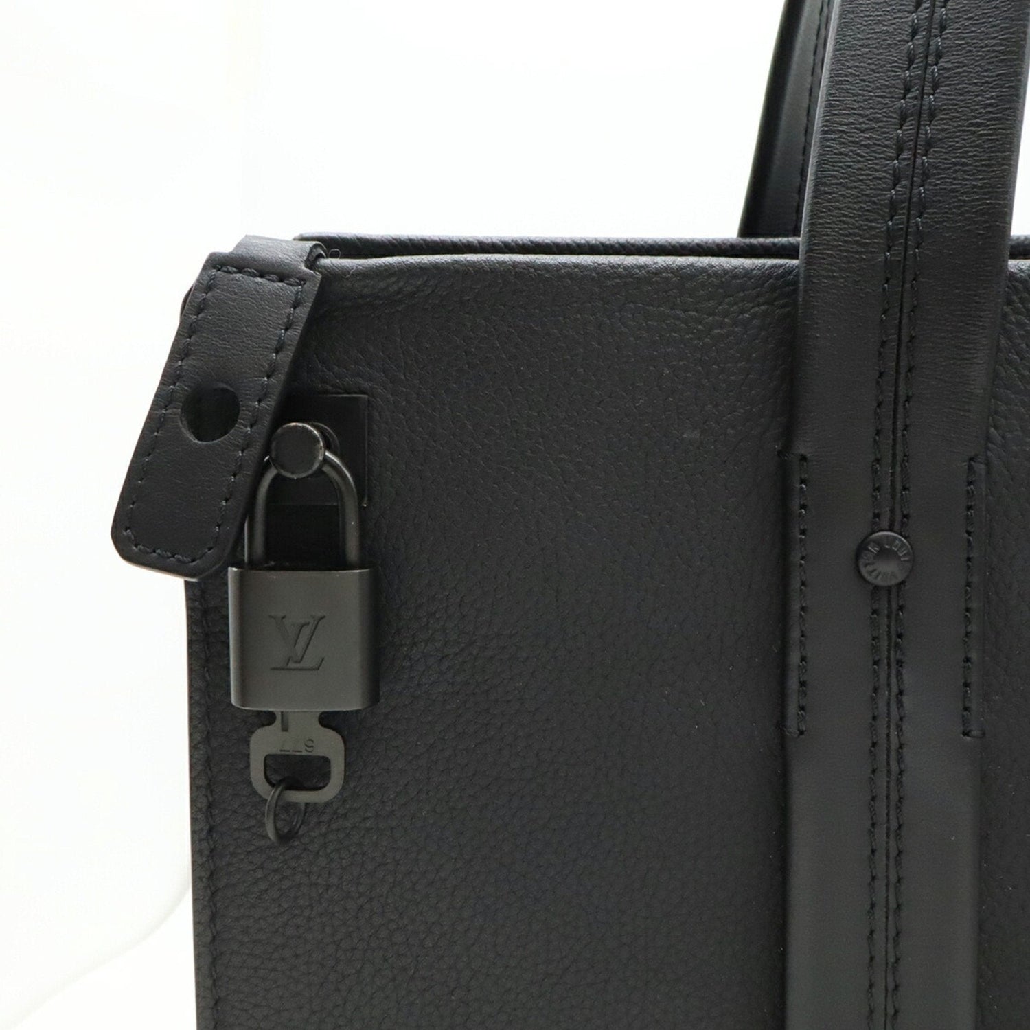 Louis Vuitton Takeoff Black Leather Bag
