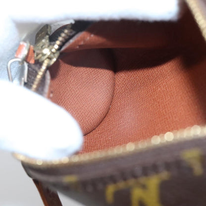 Louis Vuitton Papillon Pochette