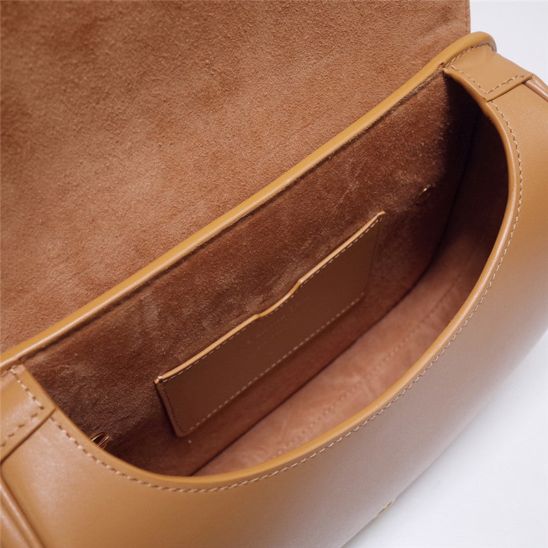 Dior Bobby Bag | Affordable Luxury Bags at Pochettebag