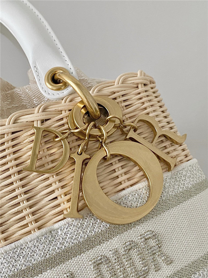 Dior Lady Dior Medium Bag | Affordable Luxury Bags at Pochettebag