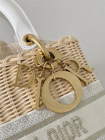 Dior Lady Dior Medium Bag | Affordable Luxury Bags at Pochettebag