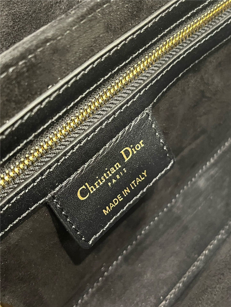 Women DIOR 30 Montaigne Avenue Bag - Affordable Luxury Bags