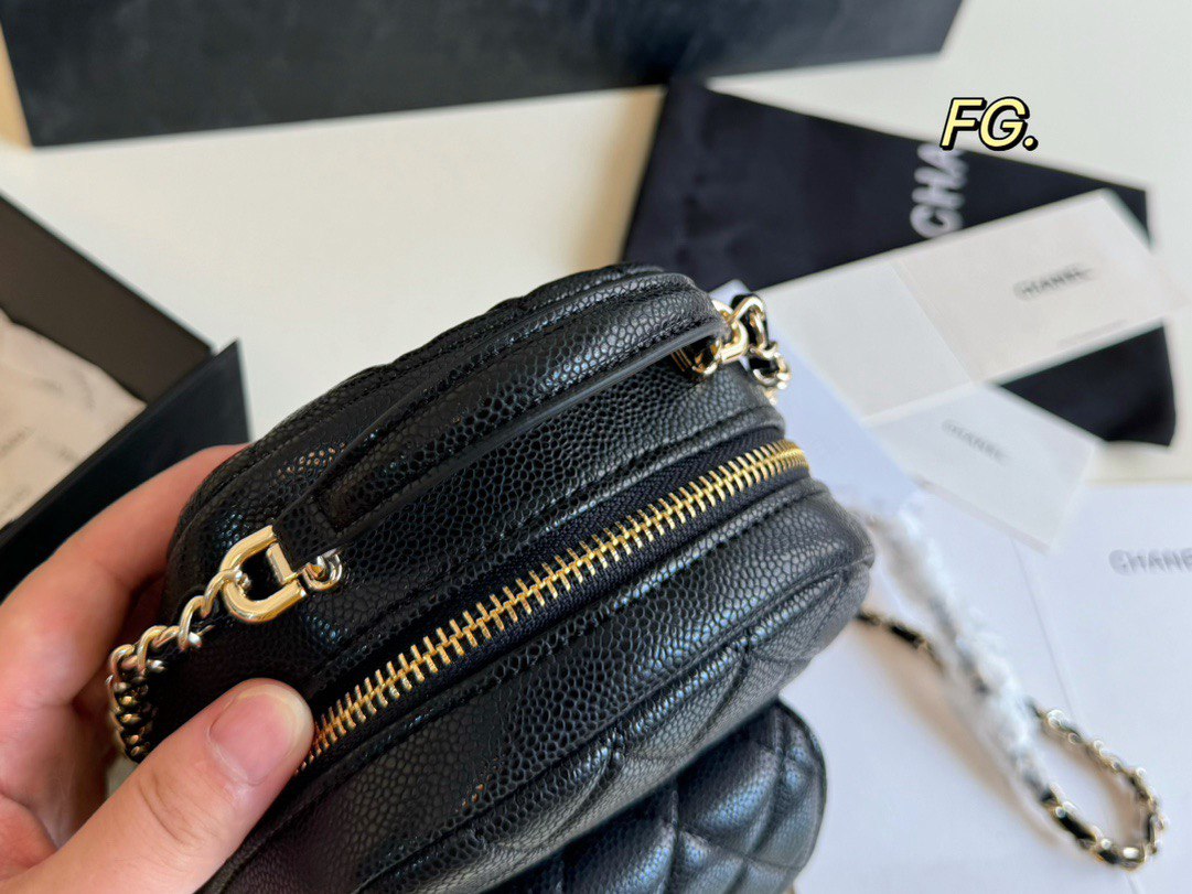 Chanel ispired Classic Mini Backpack 24C Black Caviar - Pochettereps