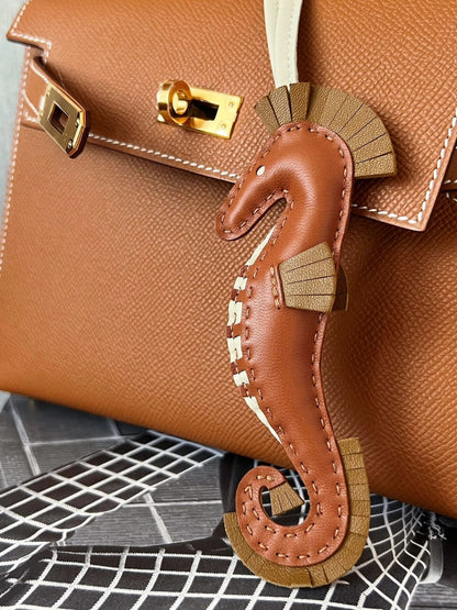 HERMES Inspired Limited Edition Kelly en Desordre shoulder bag in Gold Epsom leather with Gold hardware