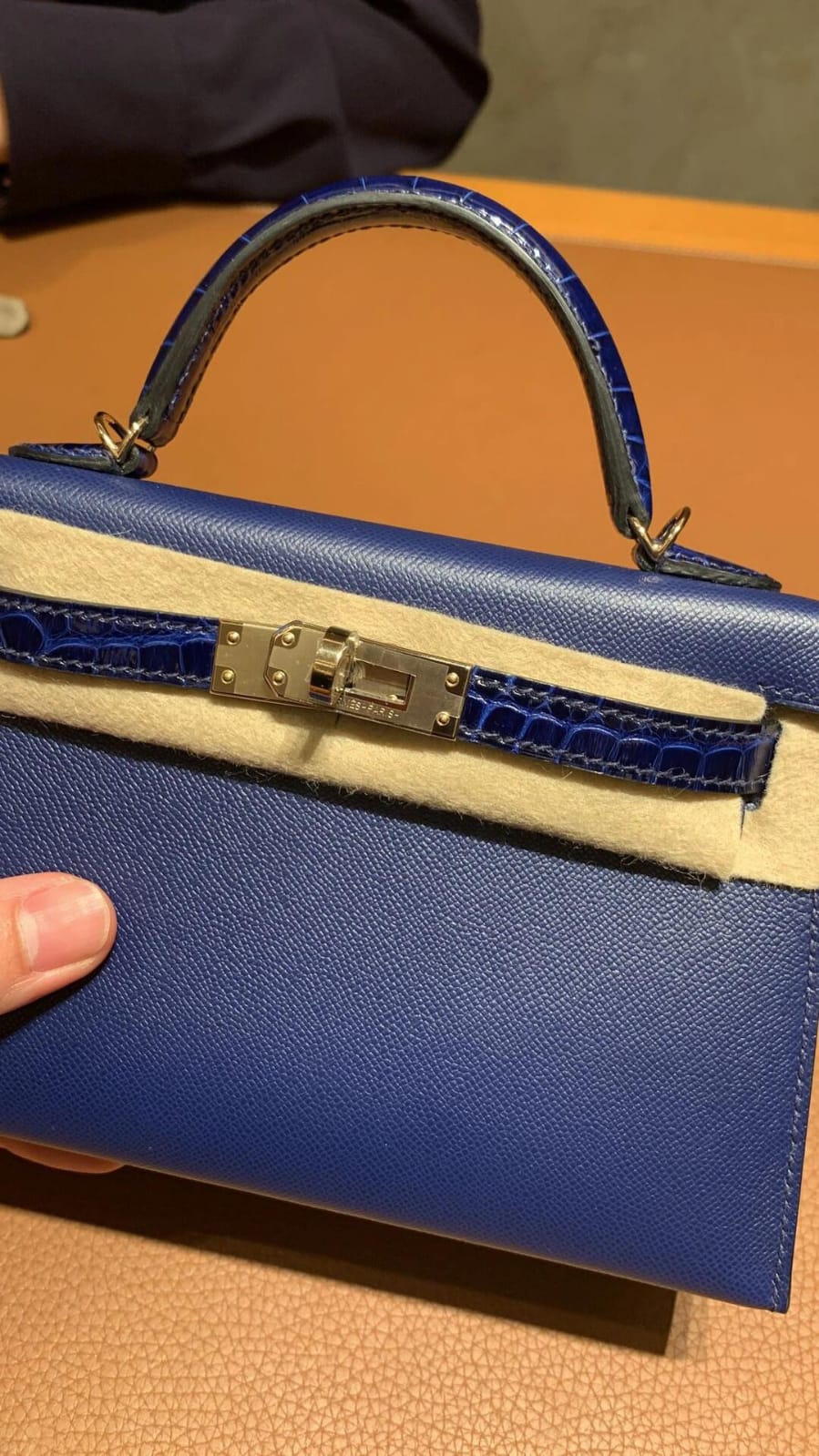 Hermes Inspired Kelly 25 Sellier Bleu Saphir Epsom Gold Hardware
