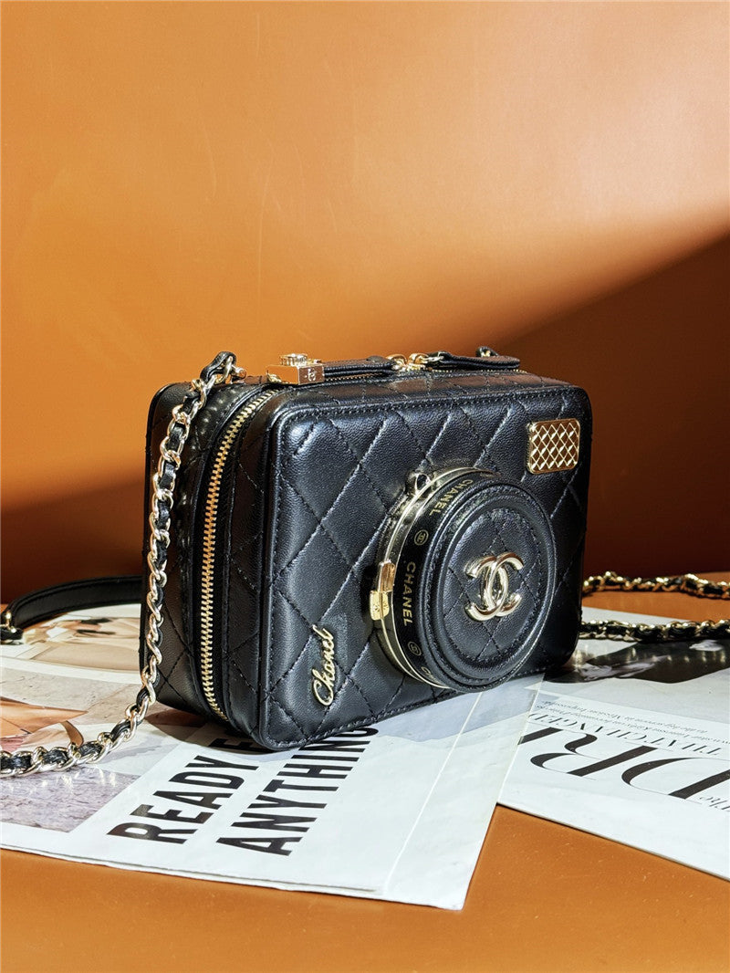 Chanel Inspired Camera Bag - Pochettereps