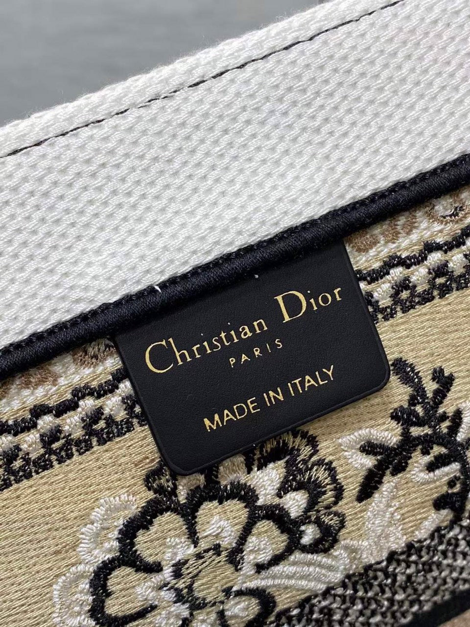 Christian Dior Book Tote Bag - AAA Bags at Pochettebag