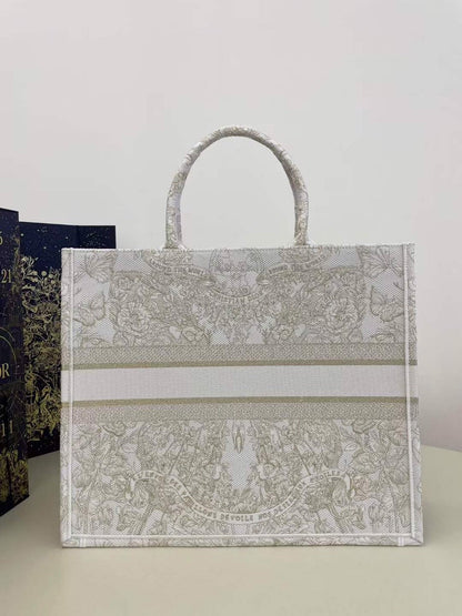 Christian Dior Book Tote Bag - AAA Bags at Pochettebag